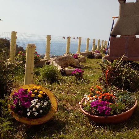 Villa Imperia Империя Экстерьер фото